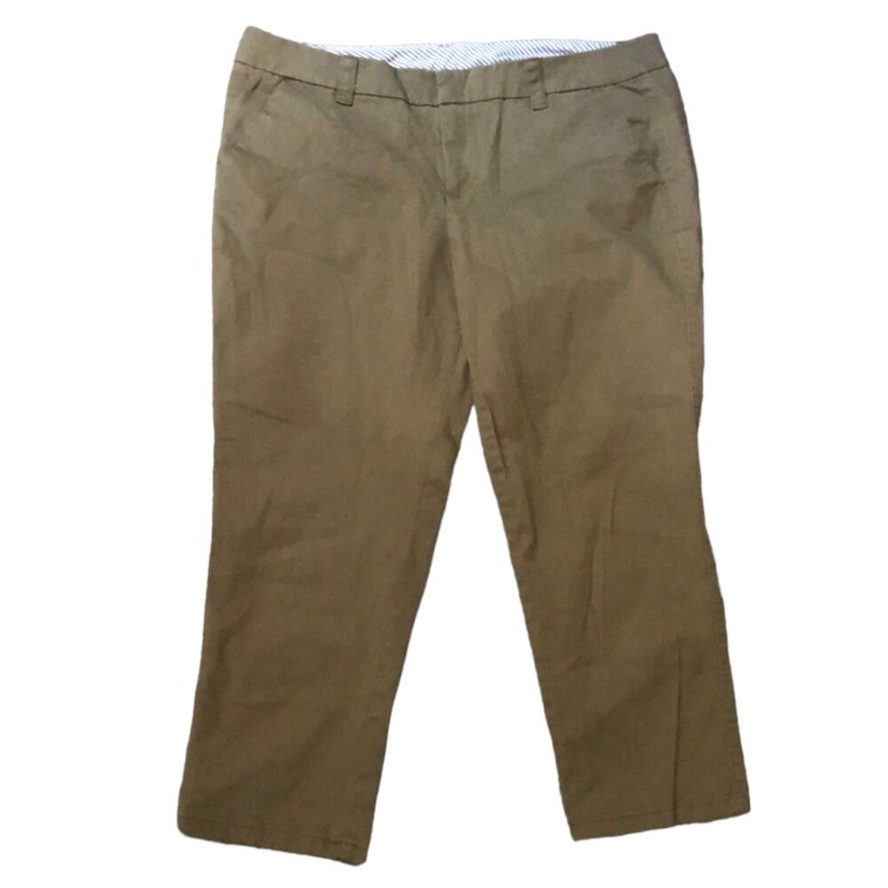 JCP Women’s Chino Zip Front Capri Style Pants Sz 12 P